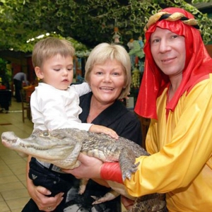 4 - Шоу крокодила на праздник в Москве - от 11 000 руб.