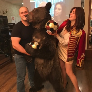1 - Дрессированный медведь на праздник - от 28 000 руб.