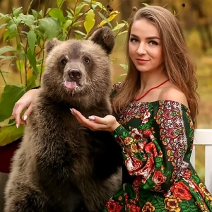 6 - Дрессированный медведь на праздник - от 28 000 руб.