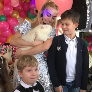 8 - Цирк белых зверей на праздник в Москве - от 30 000 руб.
